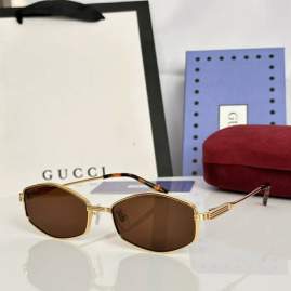 Picture of Gucci Sunglasses _SKUfw79339056fw